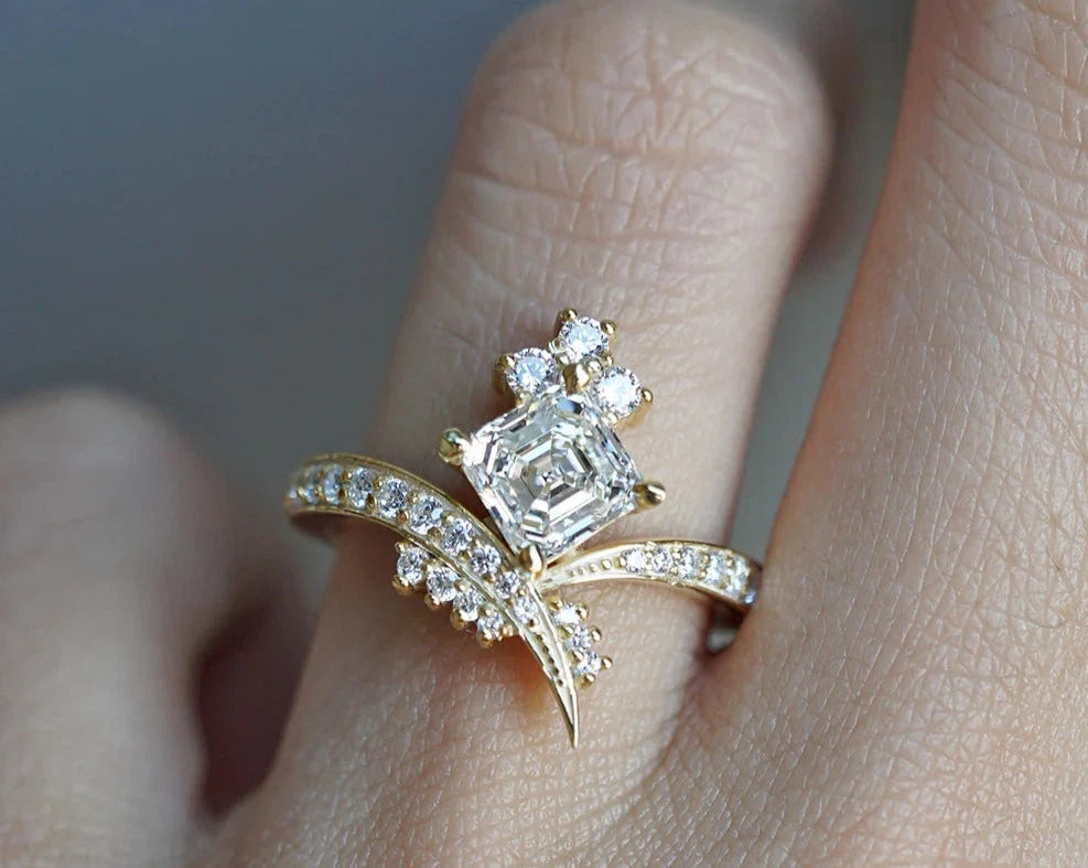 Luxury Diamond Rings For Elegant Weddings-Princess Charm Ring