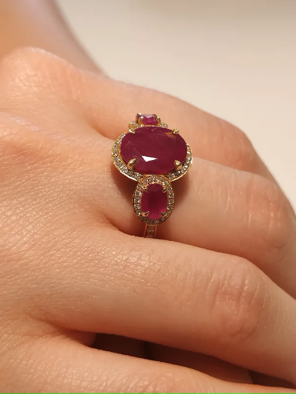 Affordable Gemstone Wedding Rings For Budget Brides-Glory In Ruby Ring