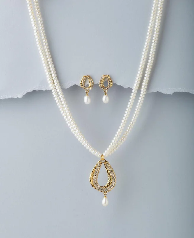 Trendy Real Pearl Necklace Set