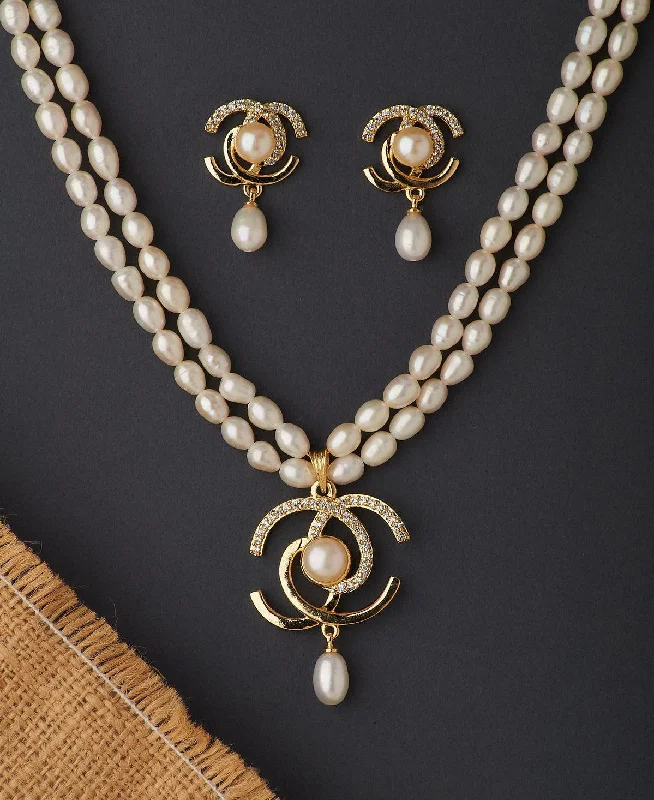 Trendy Real Pearl Necklace Set