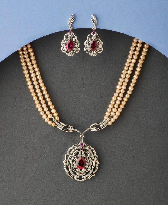 Traditional Stone Studded Pearl Necklace Set