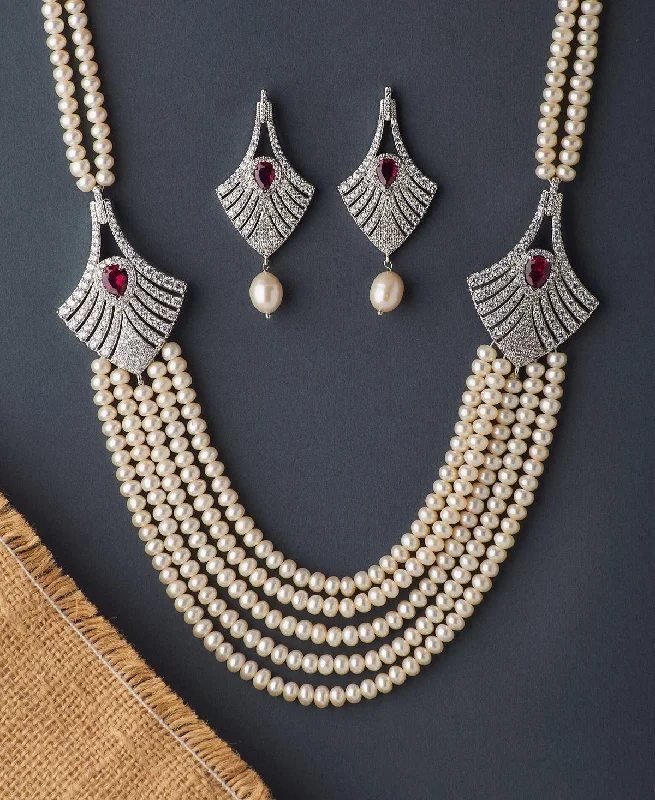 Vintage Stone Studded Pearl Necklace Set