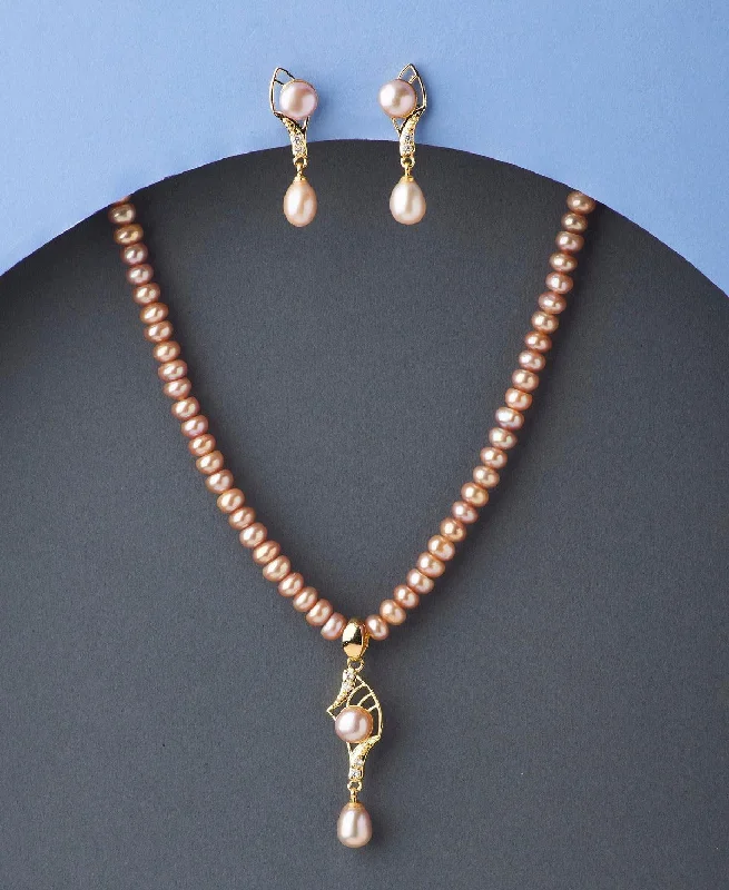 Trendy Real Pearl Necklace Set