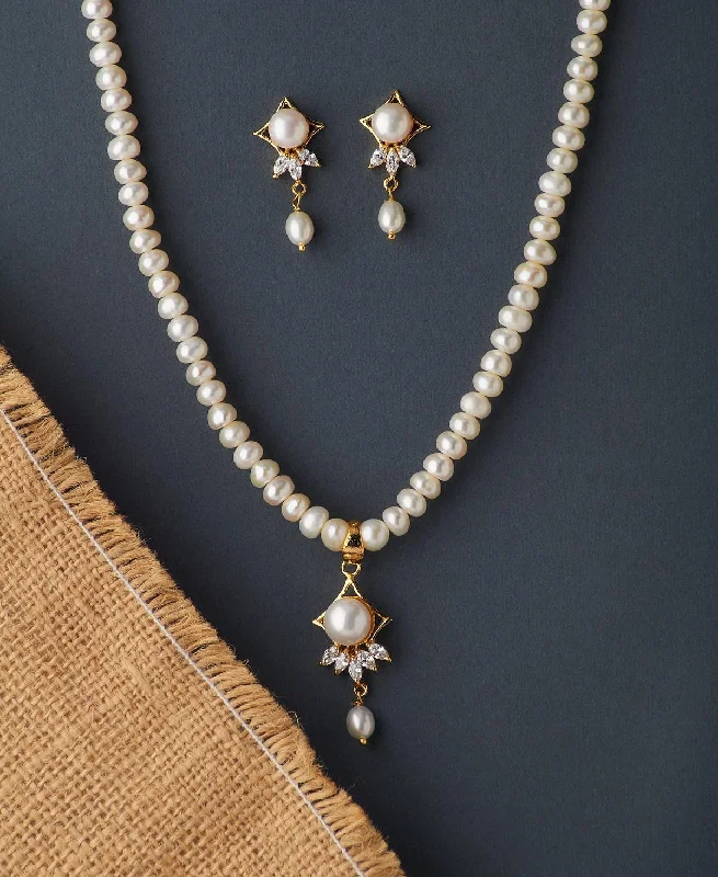 Trendy Real Pearl Necklace Set