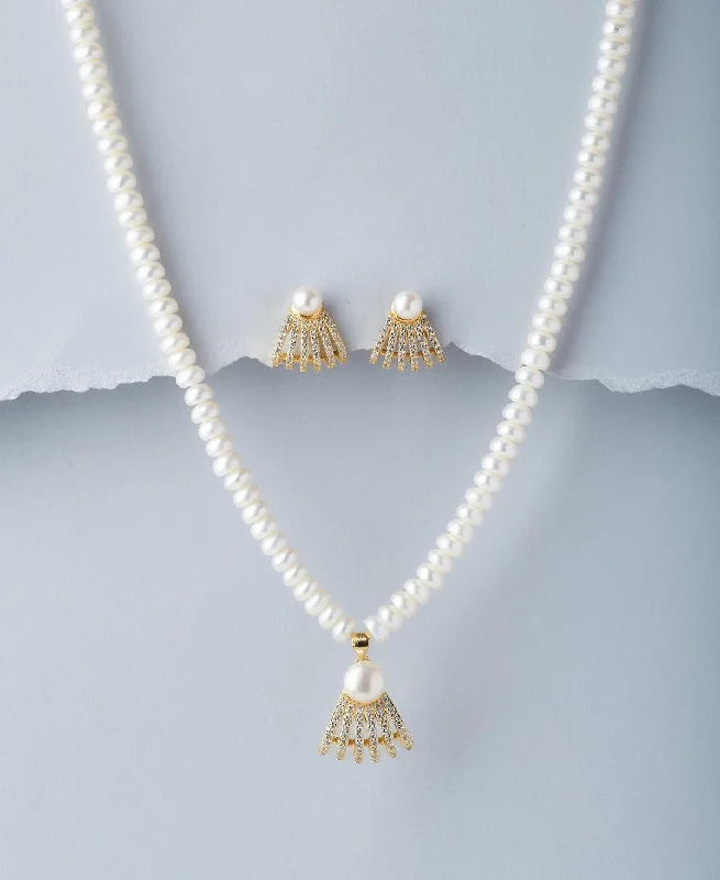 Trendy Real Pearl Necklace Set