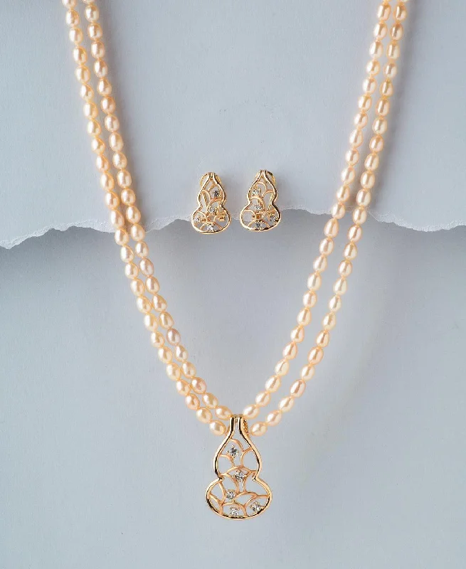 Trendy Real Pearl Necklace Set