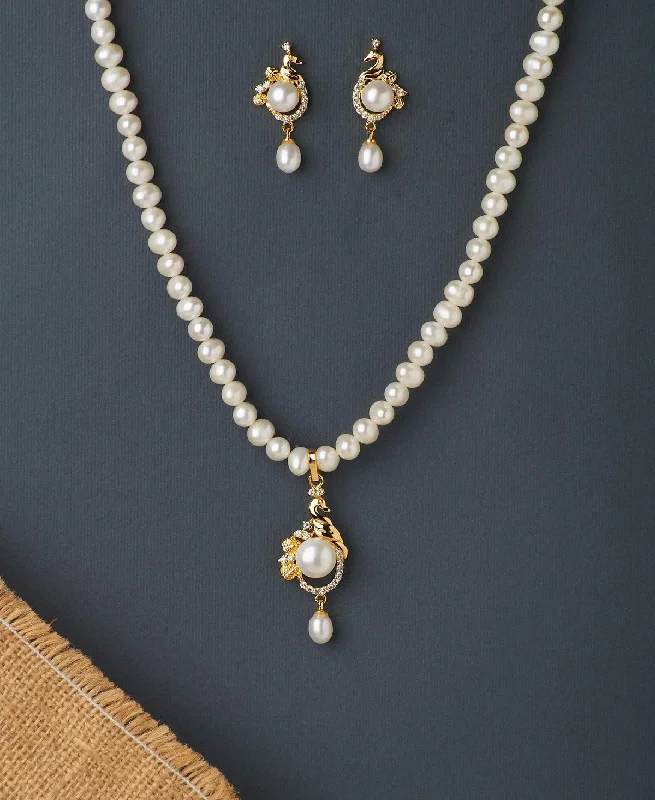 Trendy Real Pearl Necklace Set