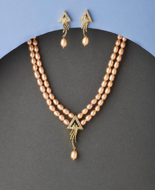 Trendy Stone Studded Pearl Necklace Set