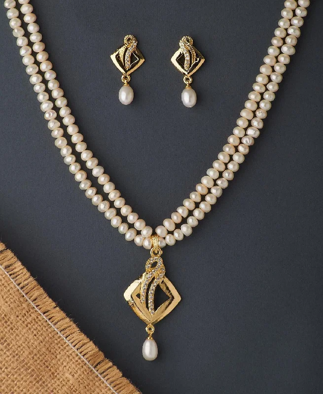 Trendy Real Pearl Necklace Set