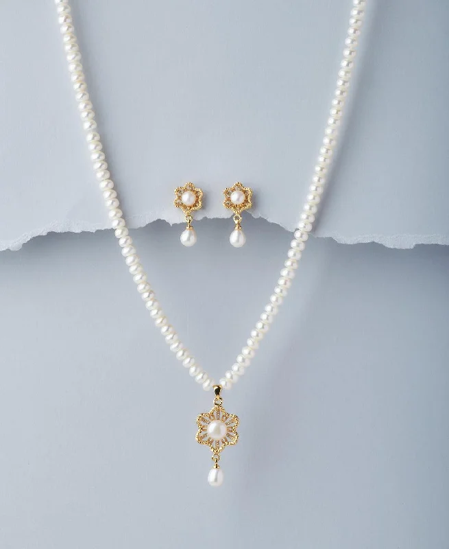 Trendy Real Pearl Necklace Set