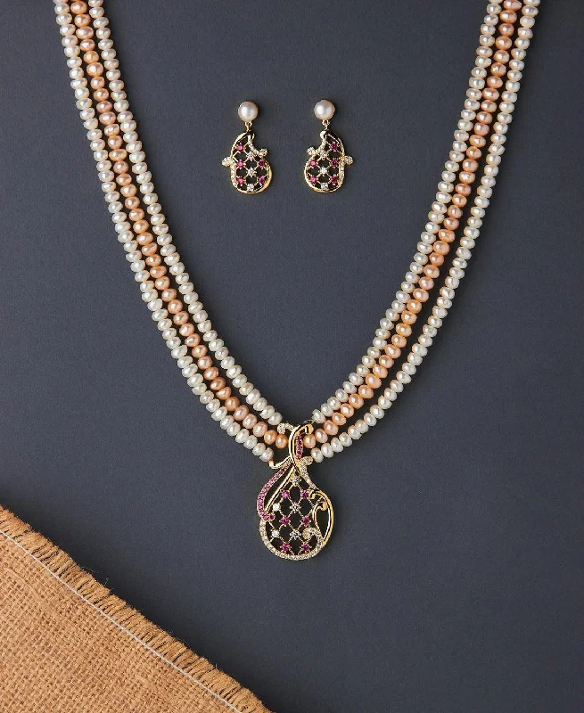 Trendy Stone Studded Pearl Necklace Set