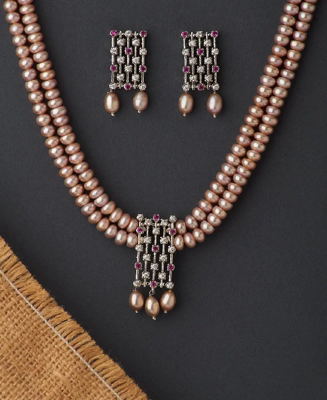 Vintage Stone Studded Pearl Necklace Set