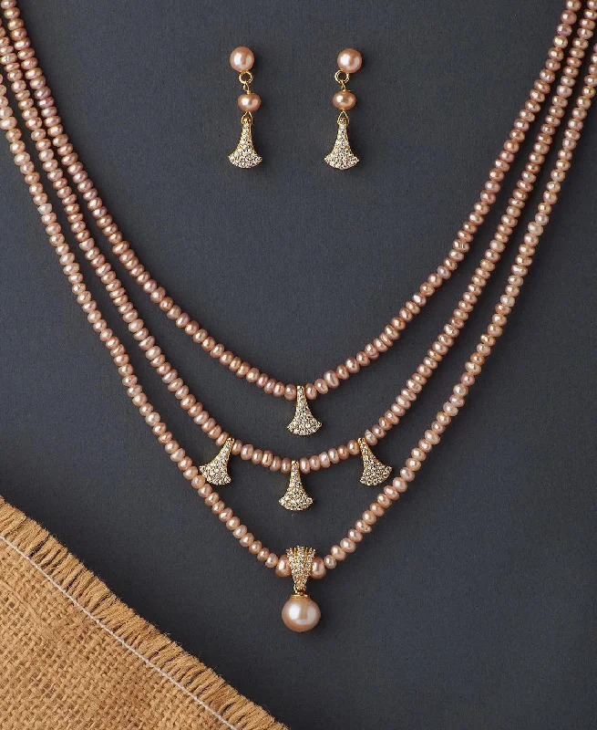 Vintage Stone Studded Pearl Necklace Set