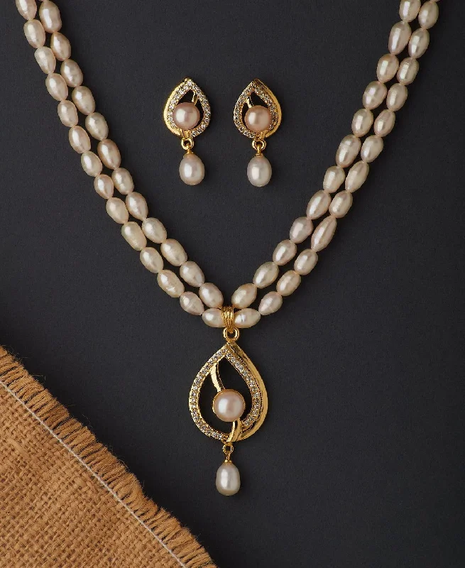 Trendy Real Pearl Necklace Set