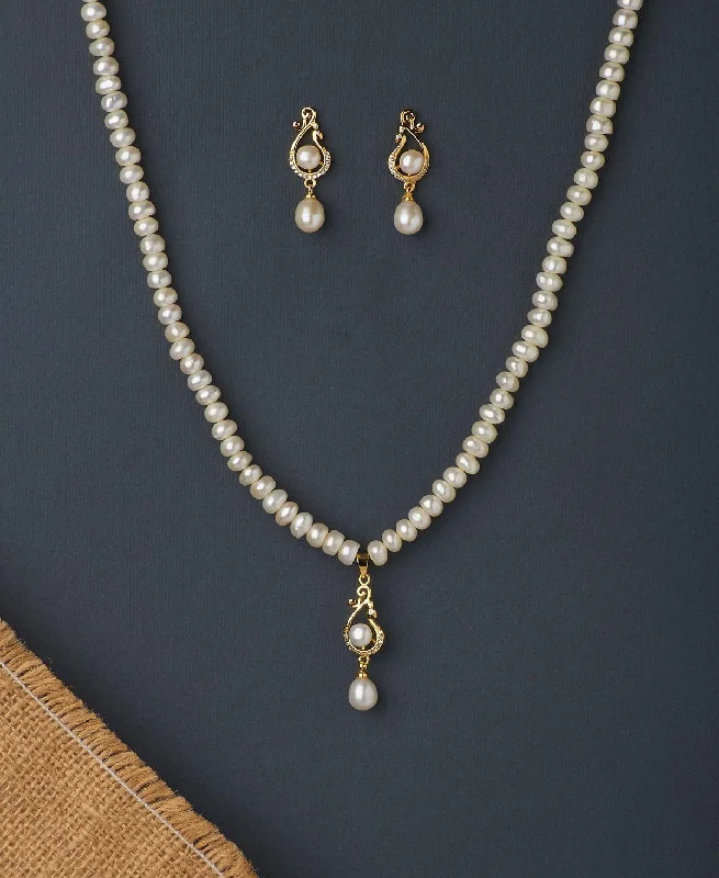 Trendy Real Pearl Necklace Set