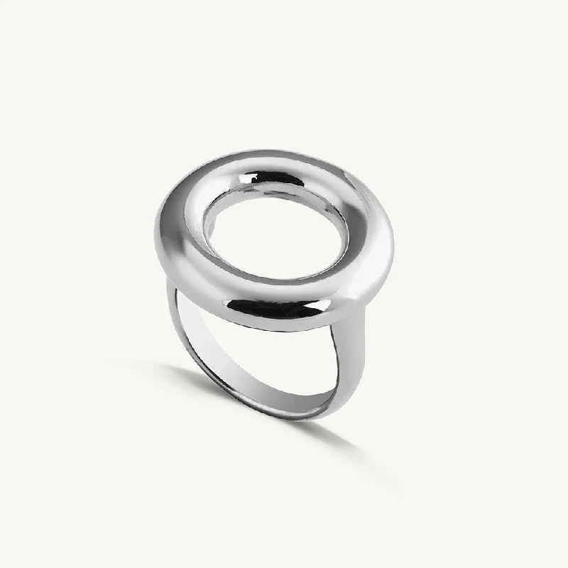 Luxury Wedding Rings For Elegant Weddings-Modern Linked Silver Ring