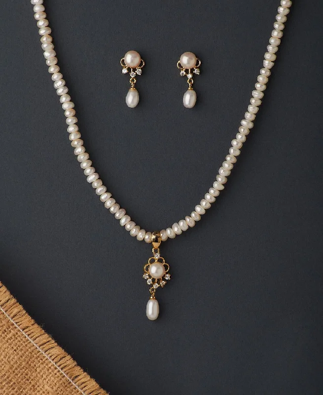 Trendy Real Pearl Necklace Set