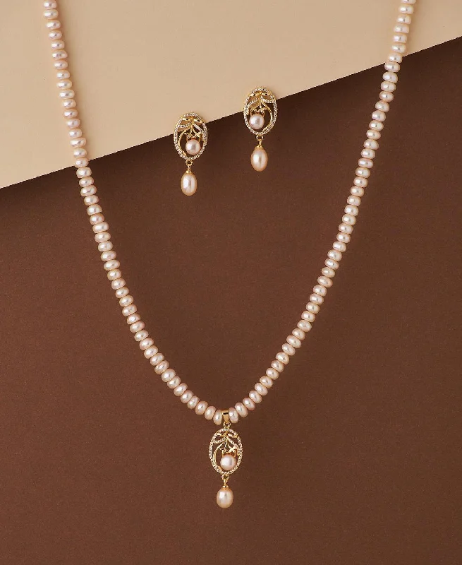 Trendy Real Pearl Necklace Set