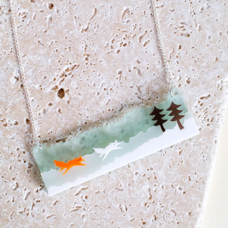 Fox Tales Snow Chase Necklace