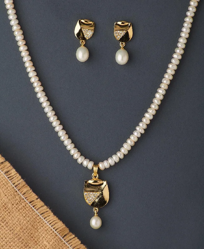 Trendy Real Pearl Necklace Set