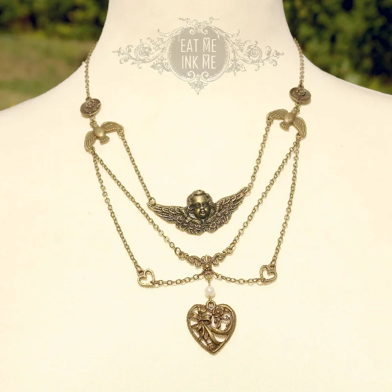 Angel and Heart Short Chain Necklace